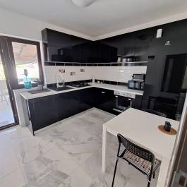 Casa individuala, 4 camere, Domnesti - Unitatea Militara