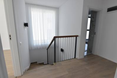 Casa individuala, 4 camere, Domnesti